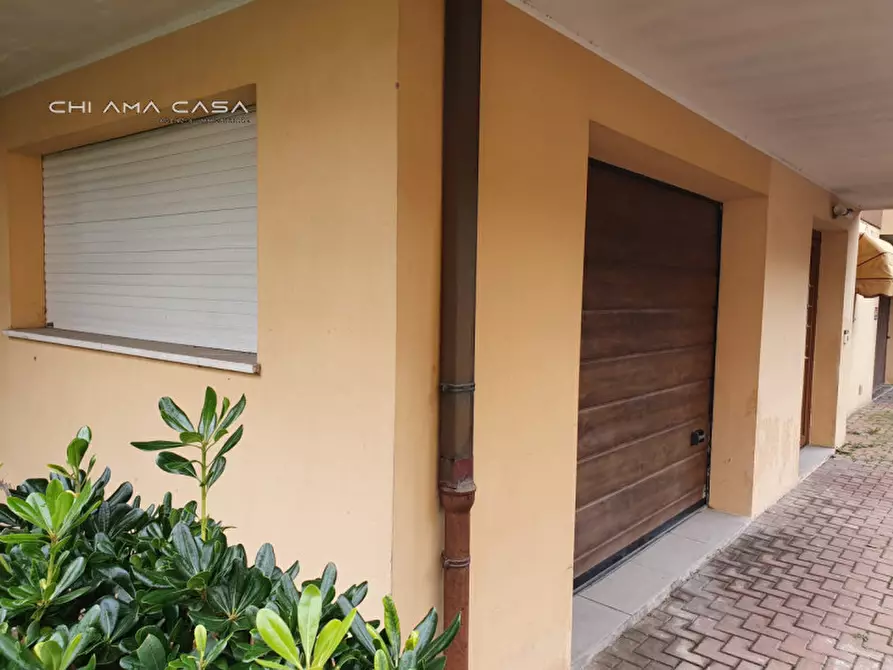 Immagine 2 di Appartamento in vendita  in Via Flaminia a Pesaro