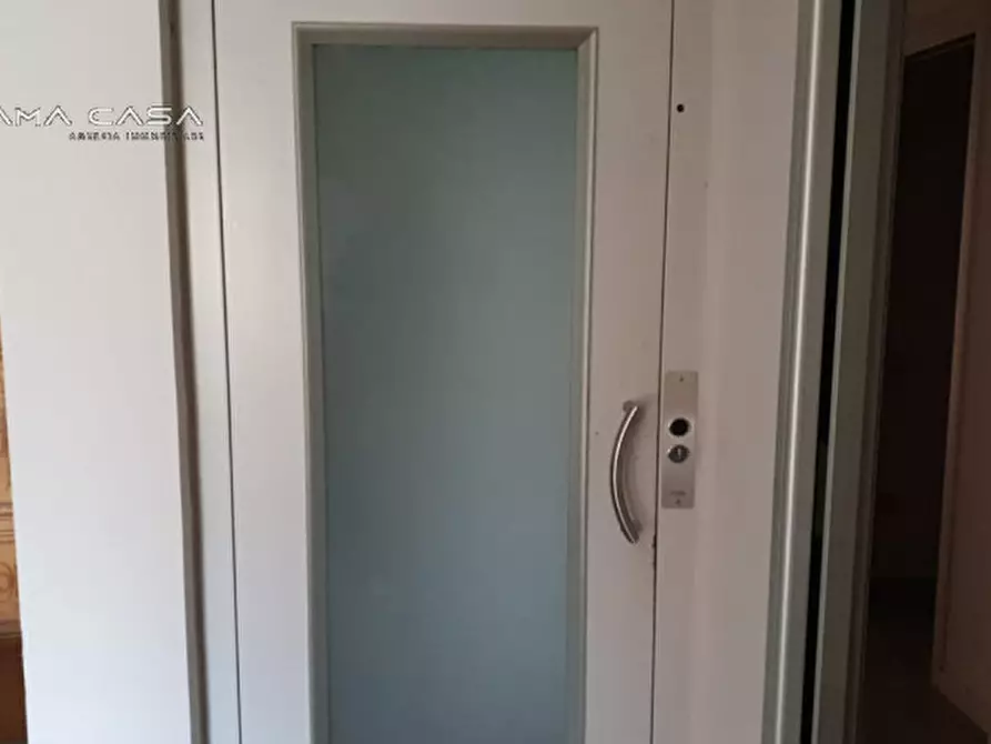 Immagine 4 di Appartamento in vendita  in Via Flaminia a Pesaro