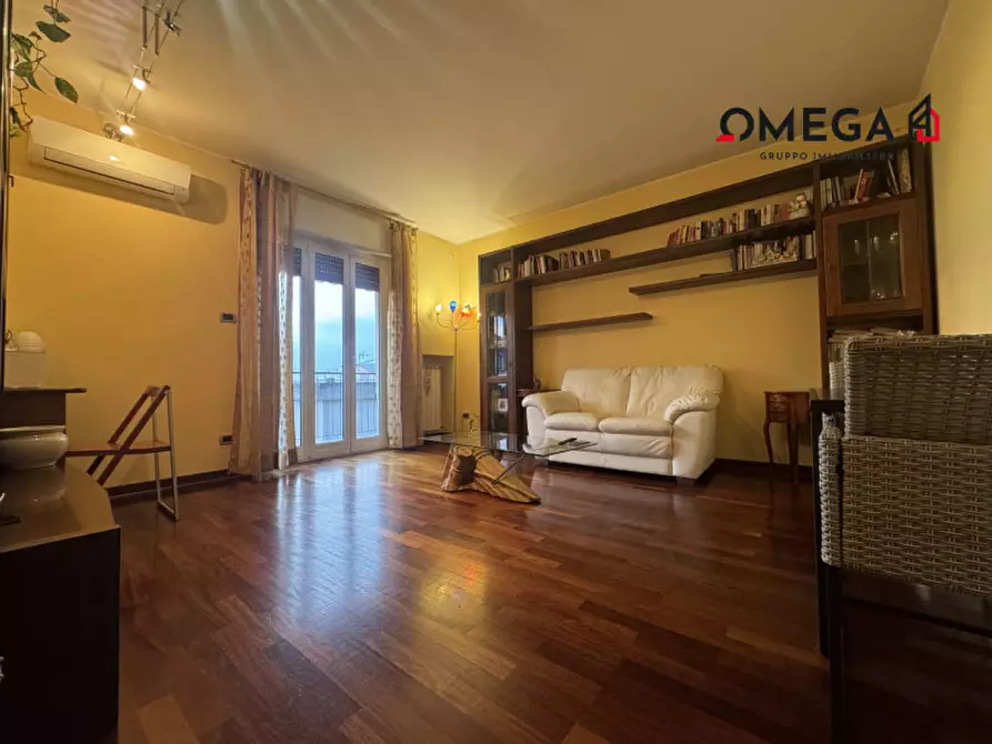 Immagine 8 di Appartamento in vendita  in Via Giuseppe e Luca Del Mestri 3 a Trieste