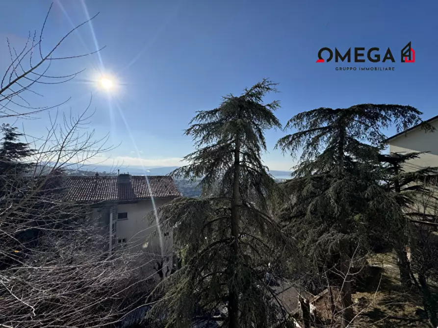 Immagine 19 di Appartamento in vendita  in Via dell'Eremo 175/13 a Trieste