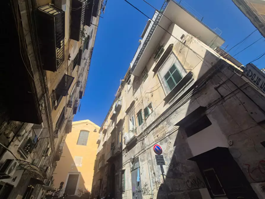 Immagine 3 di Appartamento in affitto  in Via Santi Apostoli a Napoli