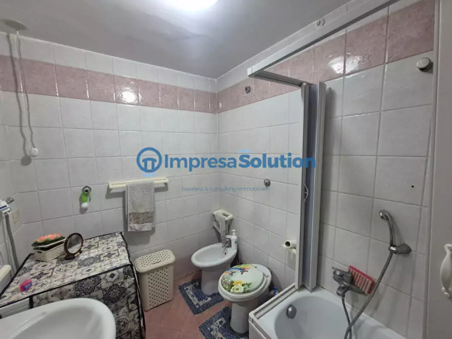 Immagine 8 di Appartamento in affitto  in Via Santi Apostoli a Napoli