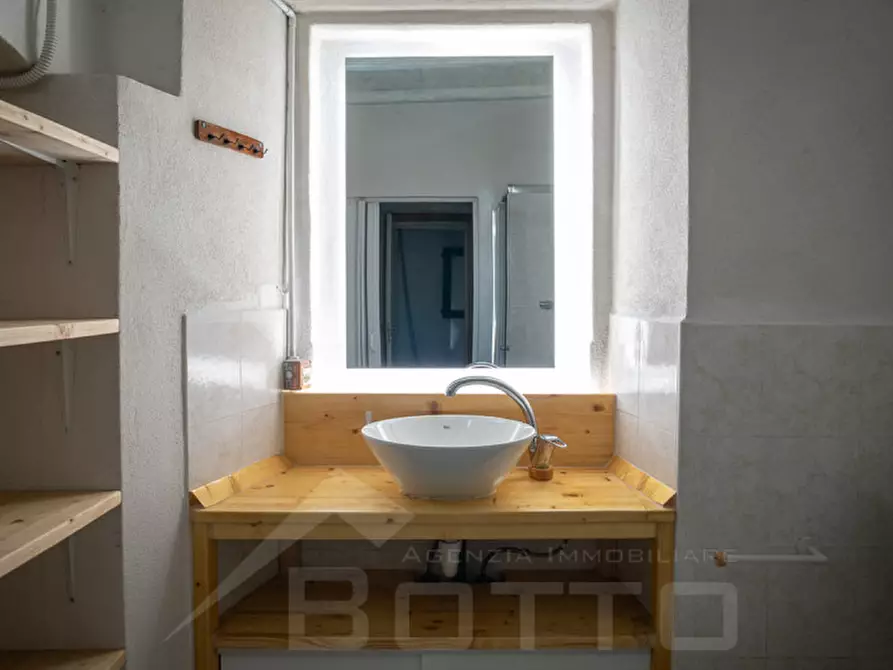 Immagine 10 di Villetta a schiera in vendita  in via g.b. magistrini 9 a Maggiora