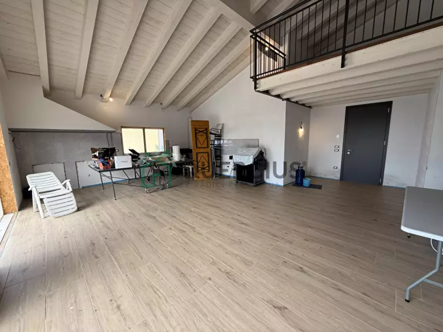 Immagine 9 di Villa in vendita  in Via La Fenice a Roncà