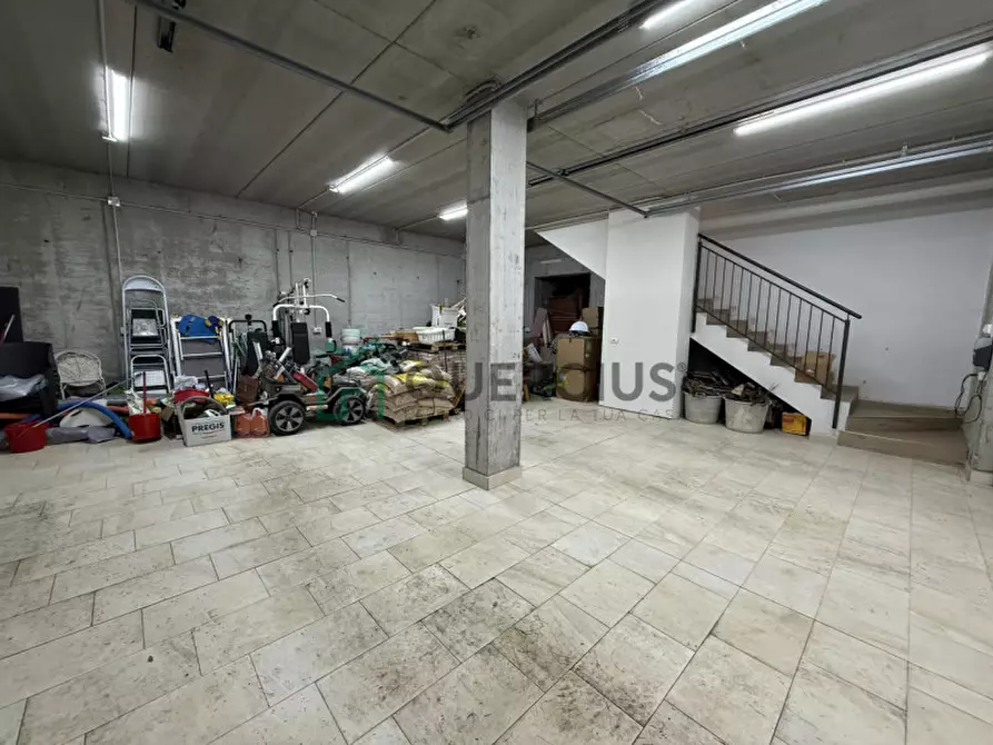 Immagine 22 di Villa in vendita  in Via La Fenice a Roncà