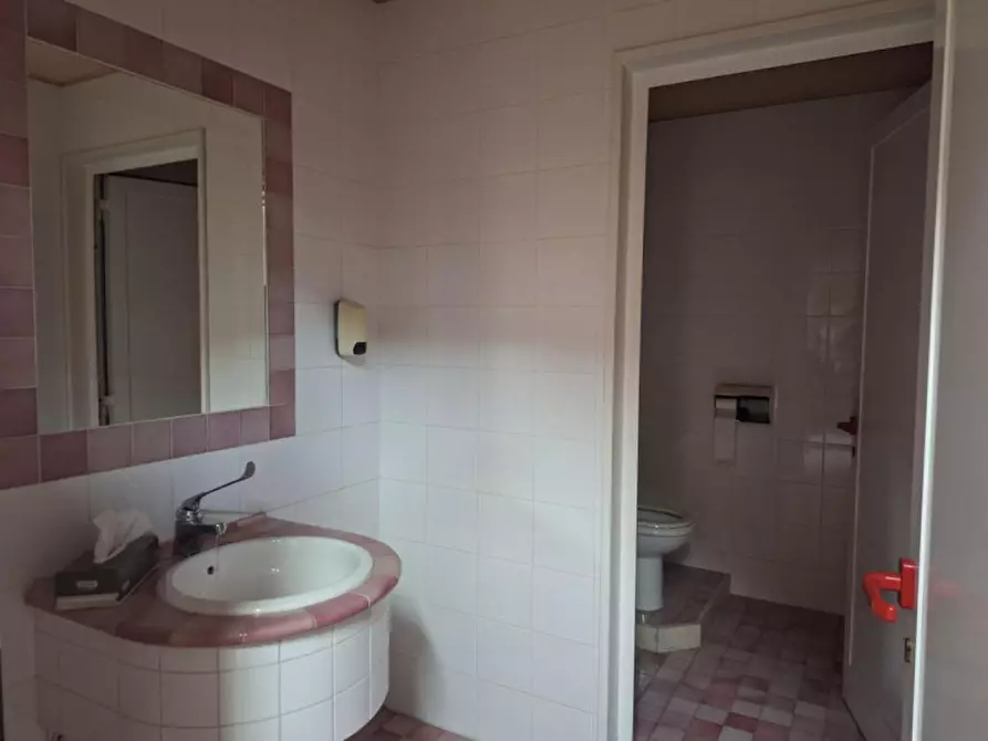 Immagine 16 di Capannone industriale in vendita  in Via Ugo Foscolo, 35035 Mestrino PD, Italia a Mestrino