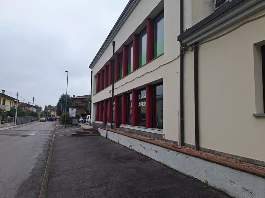 Immagine 25 di Capannone industriale in vendita  in Via Ugo Foscolo, 35035 Mestrino PD, Italia a Mestrino