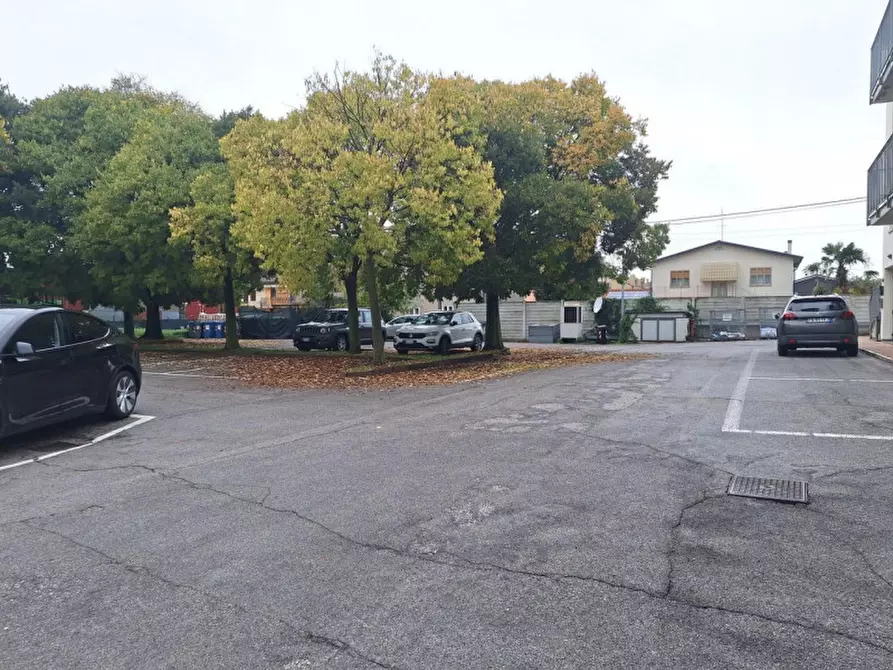 Immagine 26 di Capannone industriale in vendita  in Via Ugo Foscolo, 35035 Mestrino PD, Italia a Mestrino