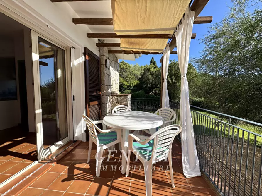 Immagine 10 di Appartamento in vendita  a Arzachena