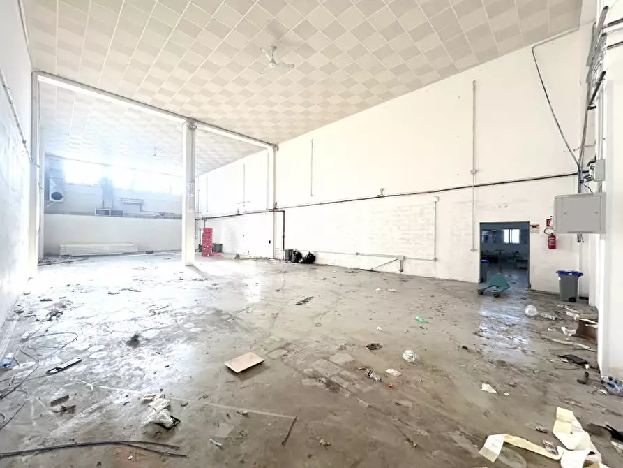Immagine 1 di Capannone industriale in affitto  in via romagna a Cesena