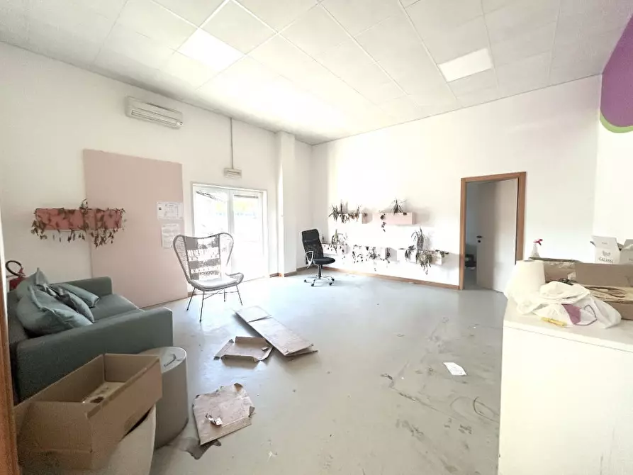 Immagine 6 di Capannone industriale in affitto  in via romagna a Cesena