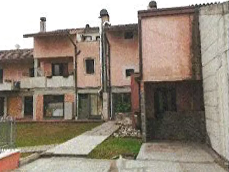 Immagine 4 di Magazzino in vendita  in Via Giacomo Matteotti 3 a Sant'ambrogio Di Valpolicella