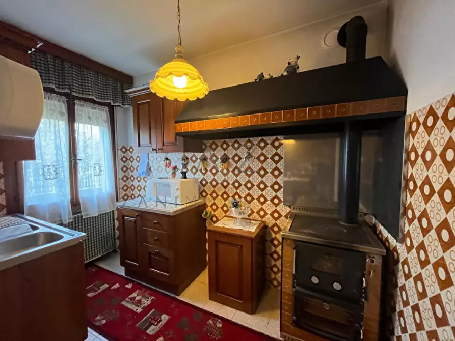 Immagine 10 di Casa bifamiliare in vendita  in Via Cordevole a Castelfranco Veneto