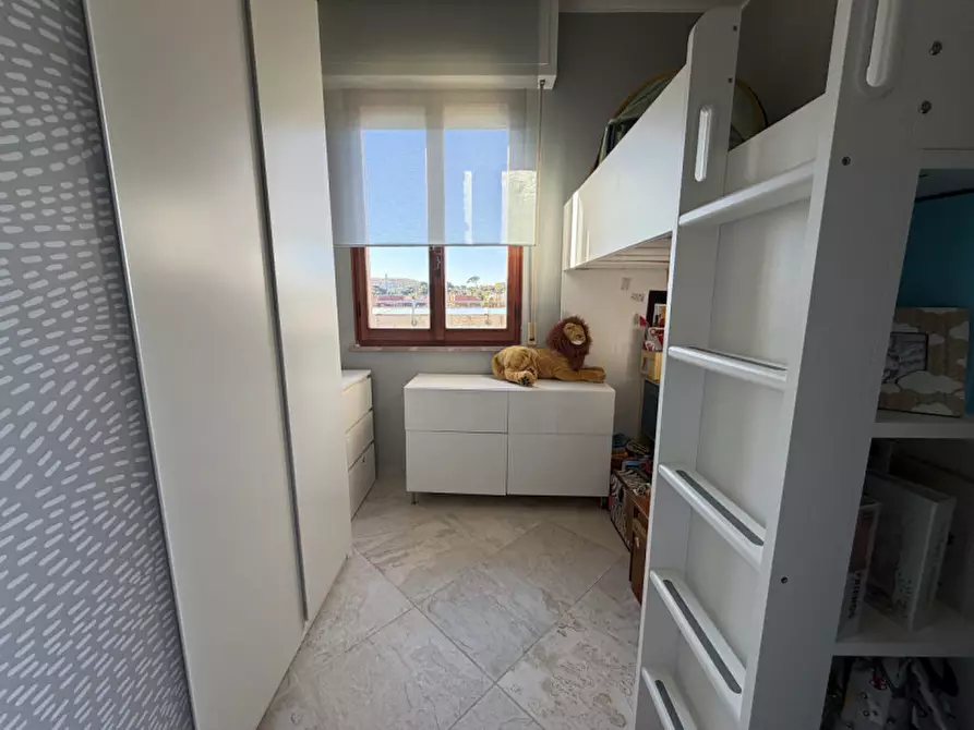 Immagine 11 di Attico in vendita  a Senigallia