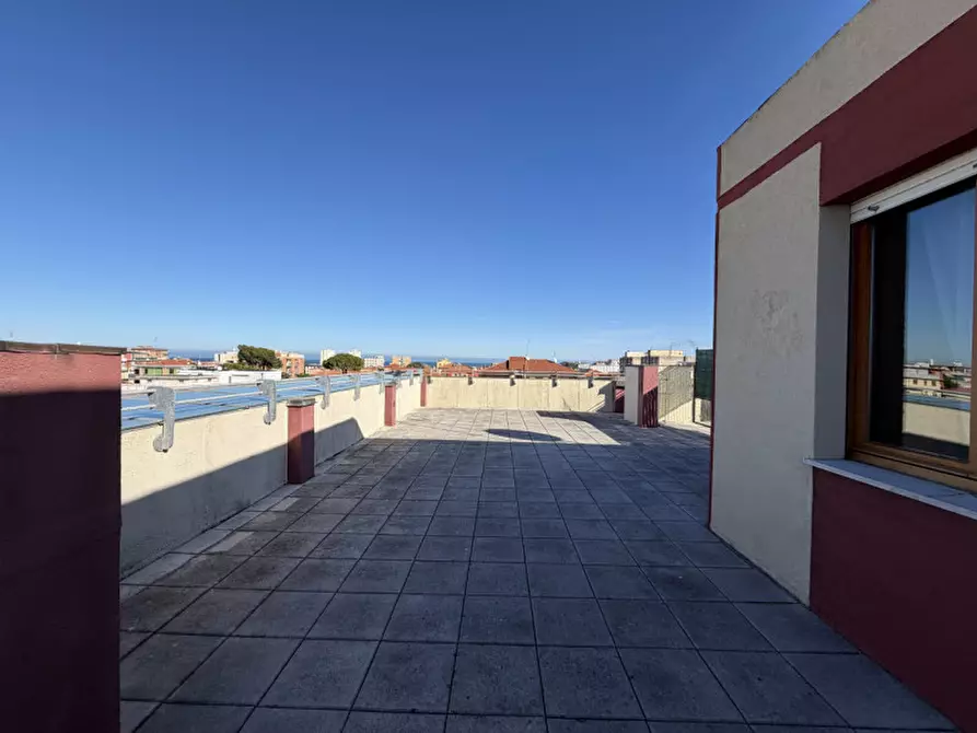 Immagine 22 di Attico in vendita  a Senigallia