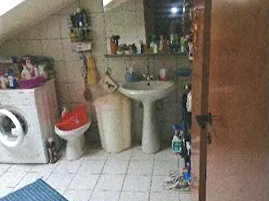 Immagine 19 di Appartamento in vendita  in Via Giacomo Matteotti 3 a Sant'ambrogio Di Valpolicella