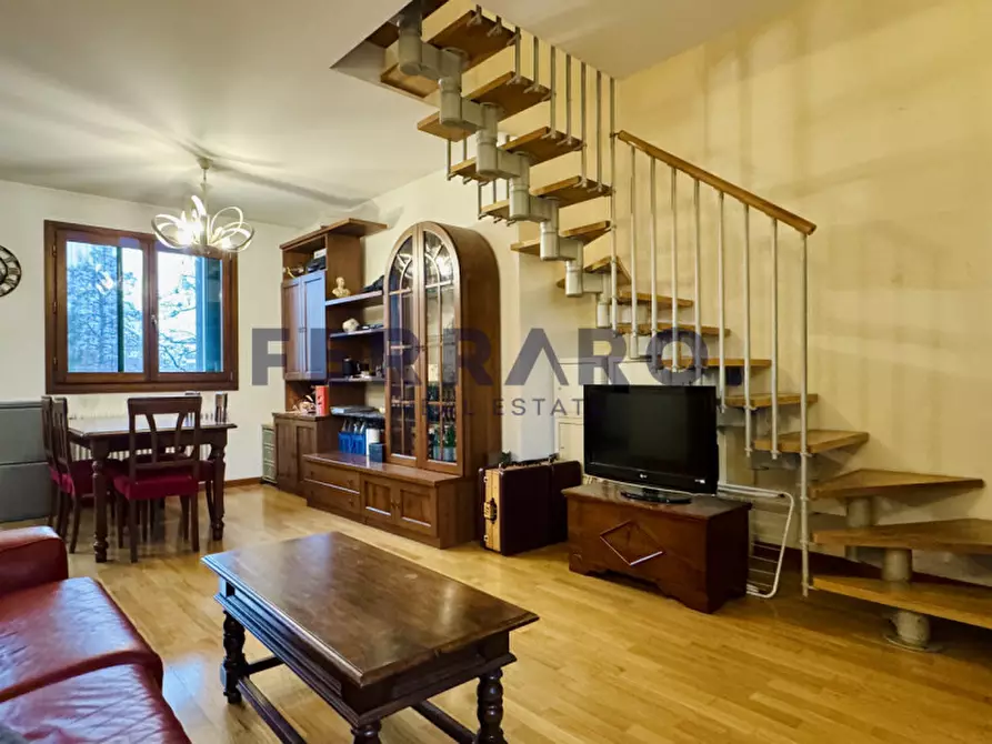 Immagine 1 di Appartamento in vendita  in Via Ghirada a Treviso