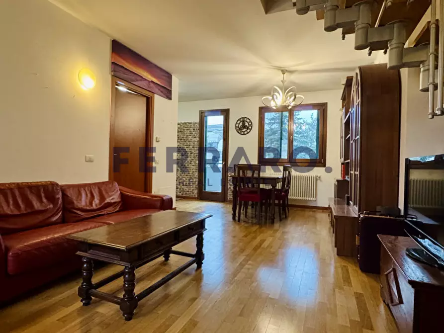 Immagine 5 di Appartamento in vendita  in Via Ghirada a Treviso