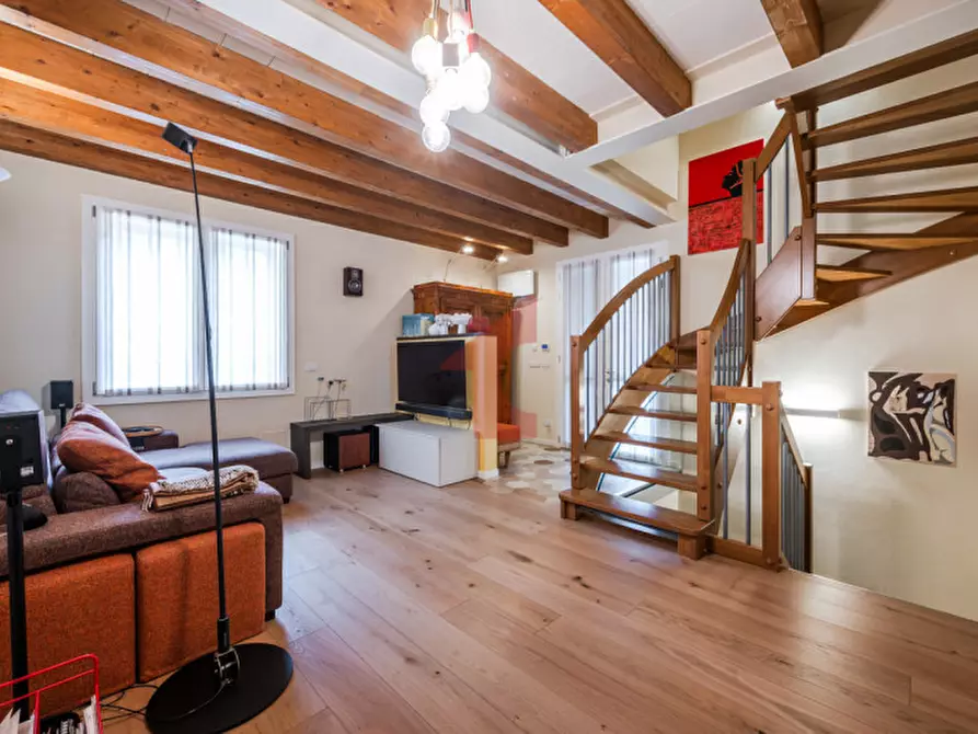 Immagine 3 di Casa bifamiliare in vendita  in Via Guglielmo Rocchi a Noceto