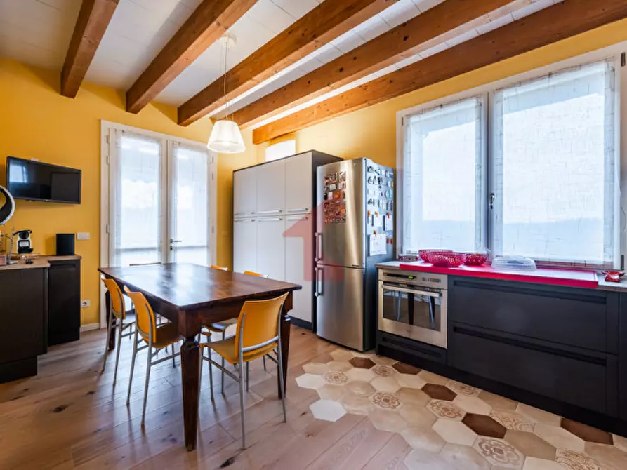 Immagine 20 di Casa bifamiliare in vendita  in Via Guglielmo Rocchi a Noceto