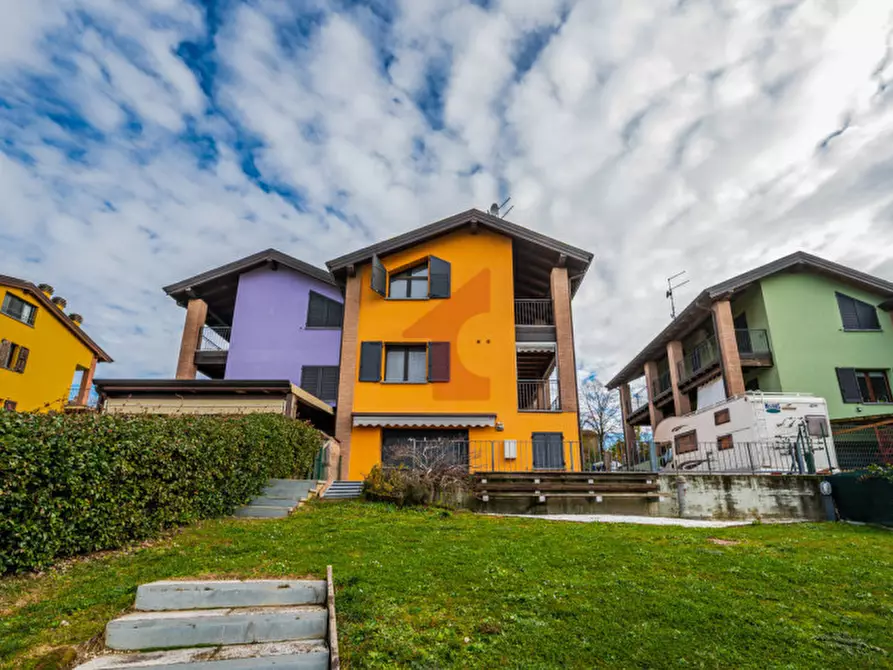 Immagine 82 di Casa bifamiliare in vendita  in Via Guglielmo Rocchi a Noceto