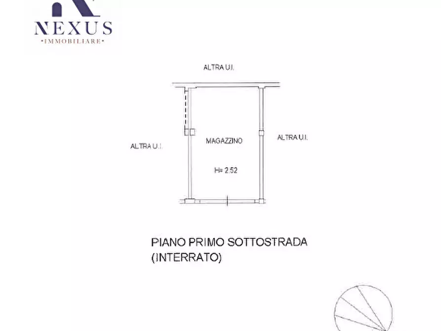 Immagine 3 di Garage in vendita  in Viale Romagna 158 a Fano