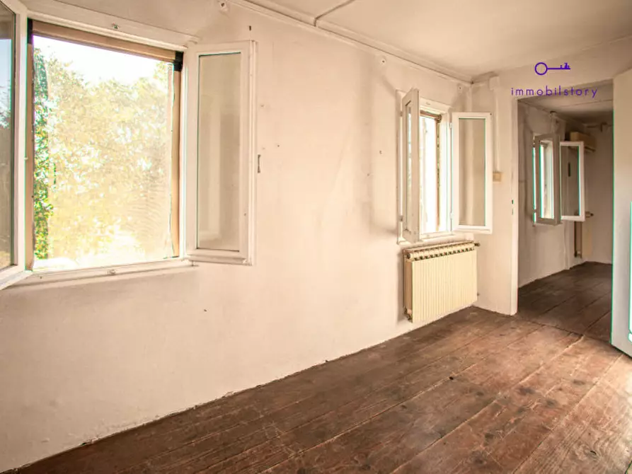 Immagine 8 di Rustico / casale in vendita  in via grazia deledda a Tribano