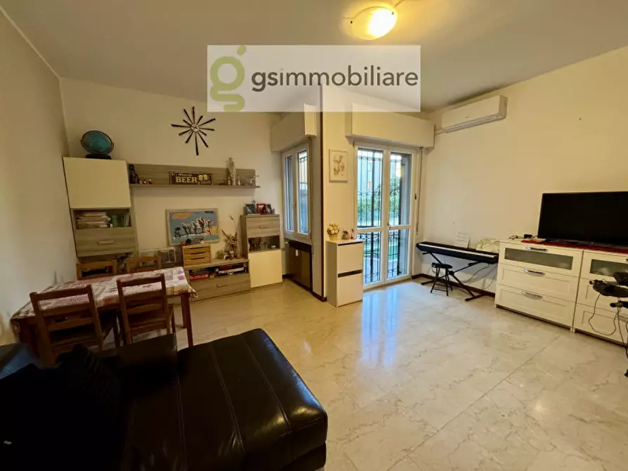 Immagine 2 di Appartamento in vendita  in via Vittorio Locchi, 20 a Brescia