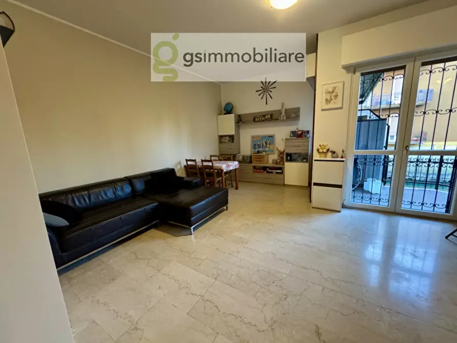 Immagine 3 di Appartamento in vendita  in via Vittorio Locchi, 20 a Brescia