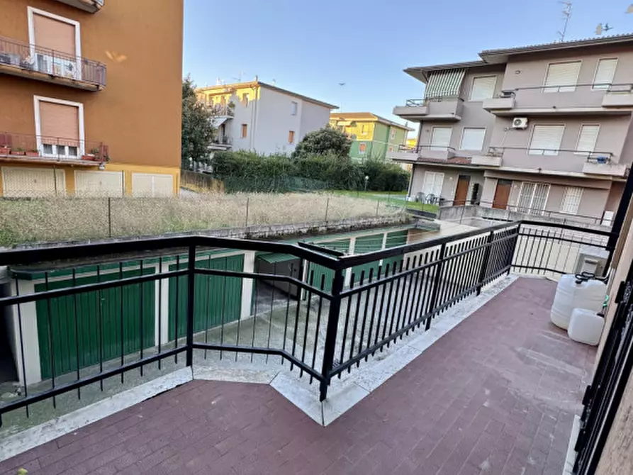 Immagine 7 di Appartamento in vendita  in via Vittorio Locchi, 20 a Brescia