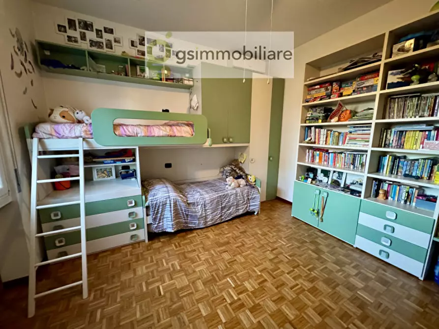 Immagine 28 di Appartamento in vendita  in via Vittorio Locchi, 20 a Brescia