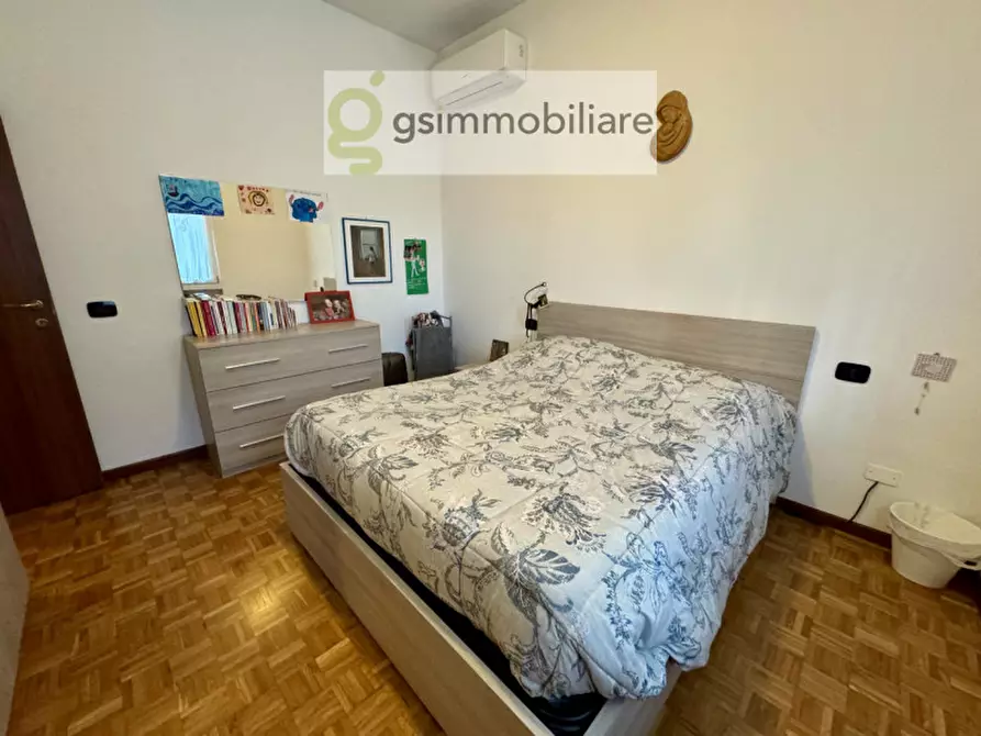 Immagine 38 di Appartamento in vendita  in via Vittorio Locchi, 20 a Brescia