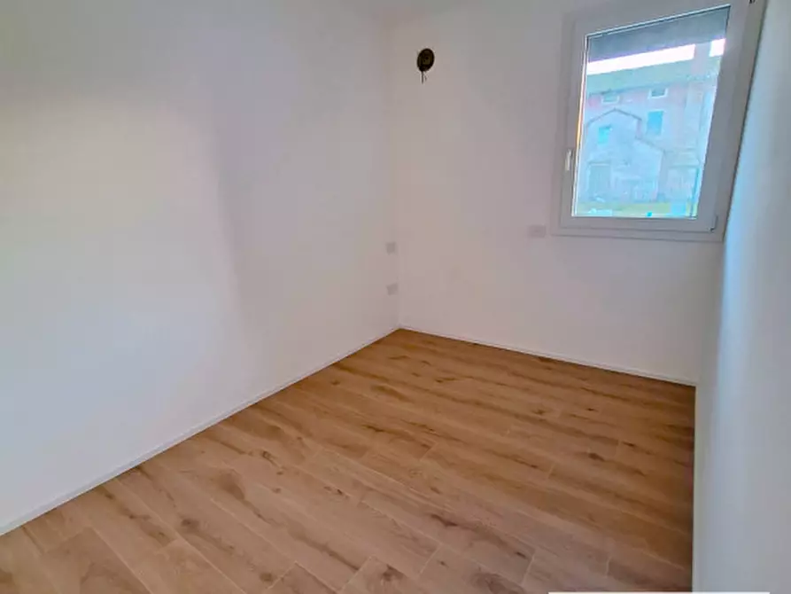 Immagine 6 di Appartamento in vendita  in Via Don Luigi Orione a Stra