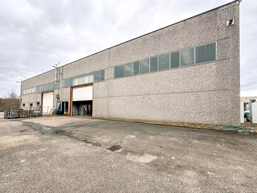 Immagine 1 di Capannone industriale in vendita  in Via delle Betulle, 5 a Cavallirio