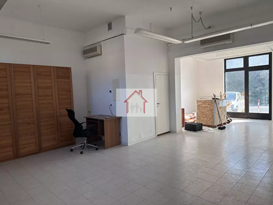 Immagine 1 di Ufficio in affitto  a Villorba