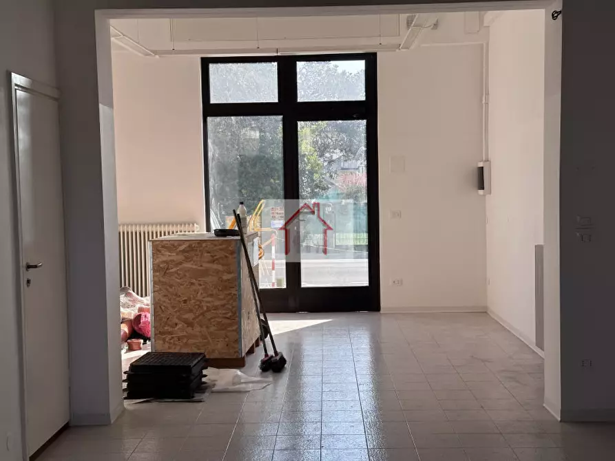 Immagine 3 di Ufficio in affitto  a Villorba