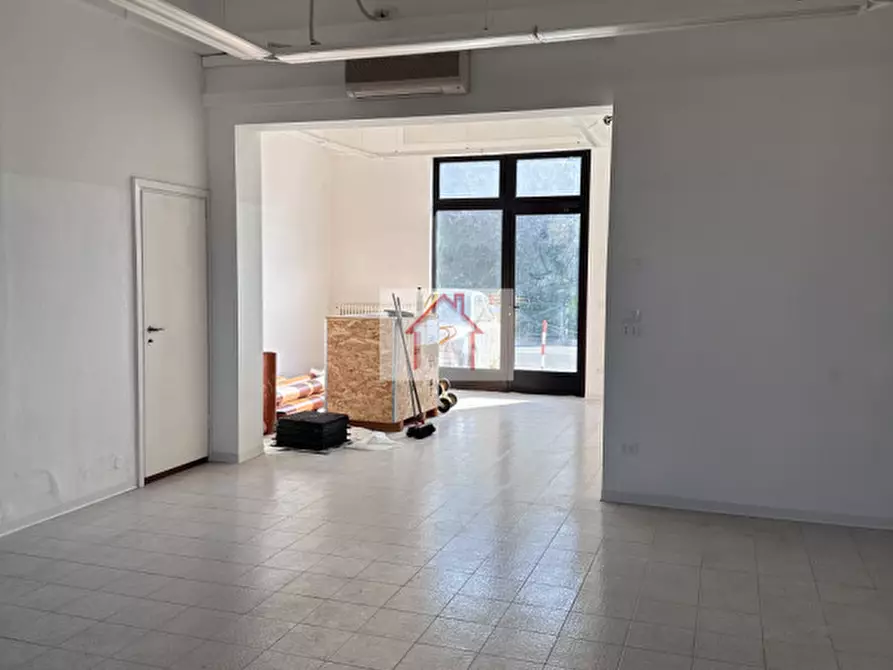 Immagine 4 di Ufficio in affitto  a Villorba