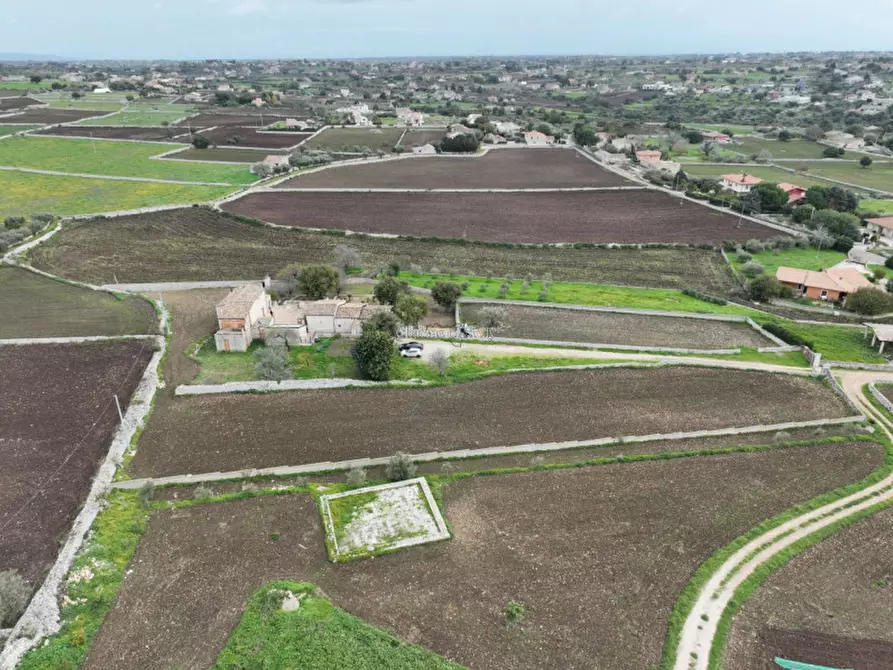 Immagine 5 di Villa in vendita  a Modica