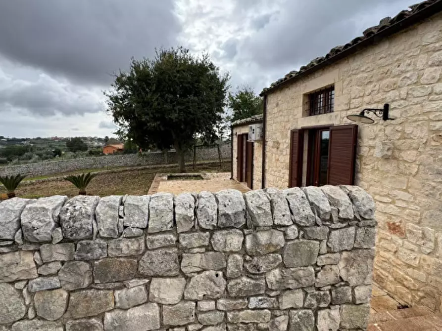 Immagine 63 di Villa in vendita  a Modica
