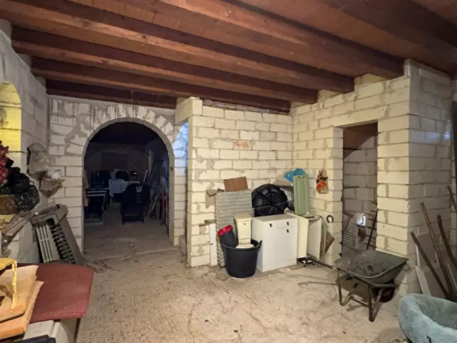 Immagine 80 di Villa in vendita  a Modica