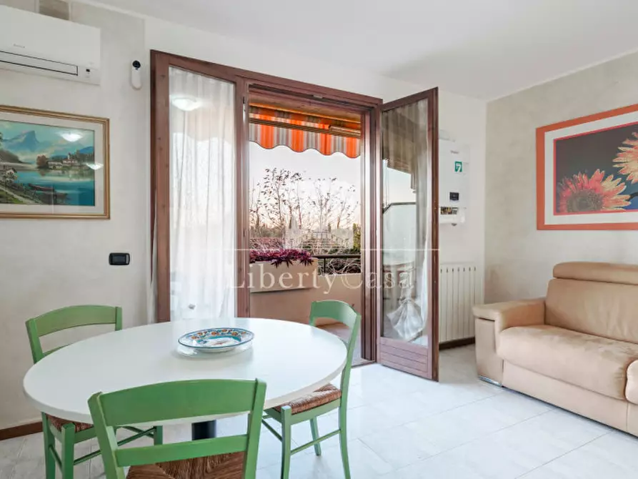 Immagine 5 di Appartamento in vendita  in Via Aureliano a Desenzano Del Garda