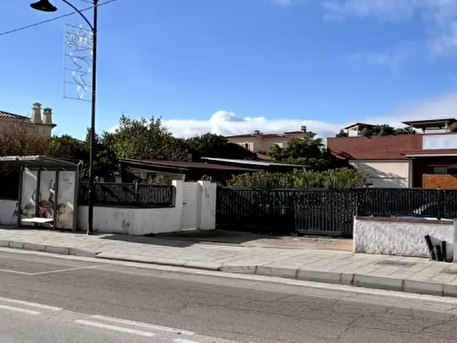 Immagine 5 di Negozio in vendita  in VIALE ALDO MORO a Olbia