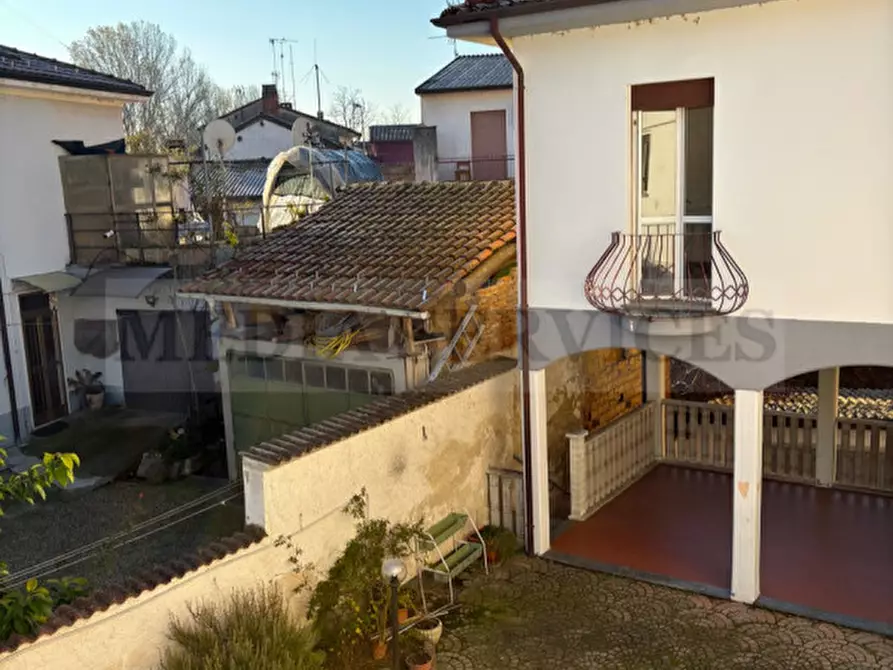 Immagine 21 di Appartamento in vendita  in via Case Basse n° 22 a Sannazzaro De' Burgondi