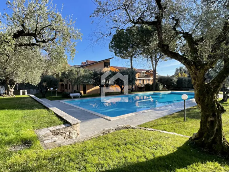 Immagine 1 di Appartamento in vendita  in Via San giovanni a Moniga Del Garda