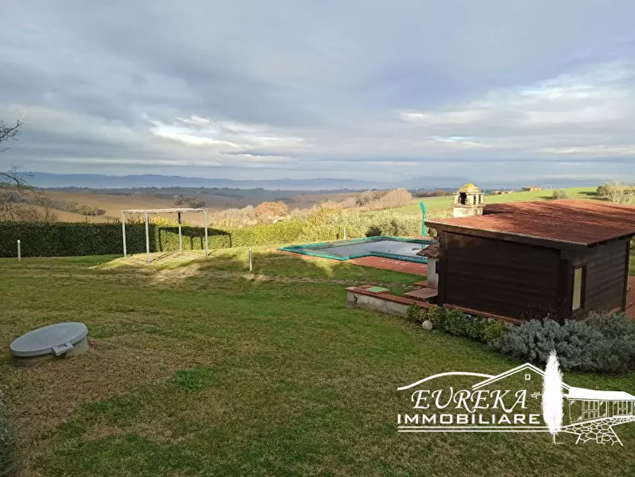 Immagine 10 di Terreno in vendita  in Vaiano a Castiglione Del Lago