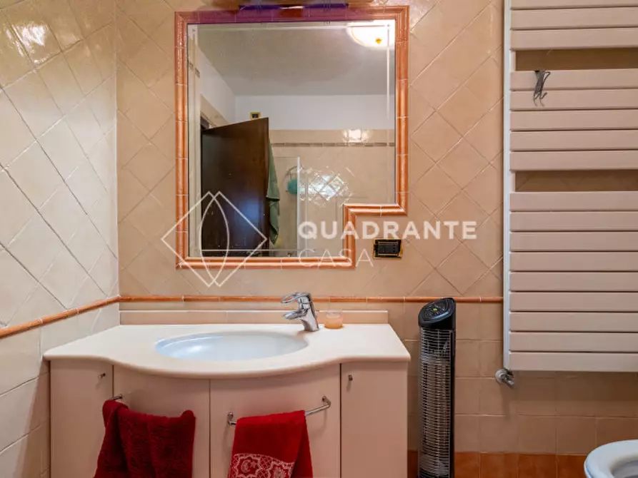 Immagine 13 di Appartamento in vendita  in Abano Terme Via Previtali a Abano Terme