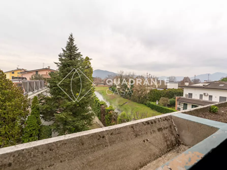 Immagine 21 di Appartamento in vendita  in Abano Terme Via Previtali a Abano Terme