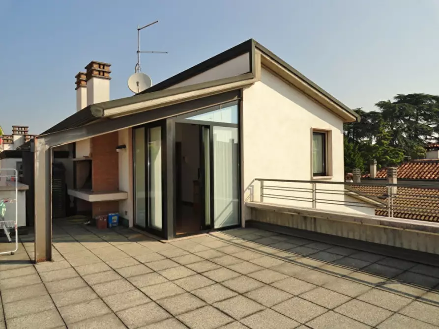 Immagine 3 di Appartamento in vendita  in Viale San Lazzaro a Vicenza