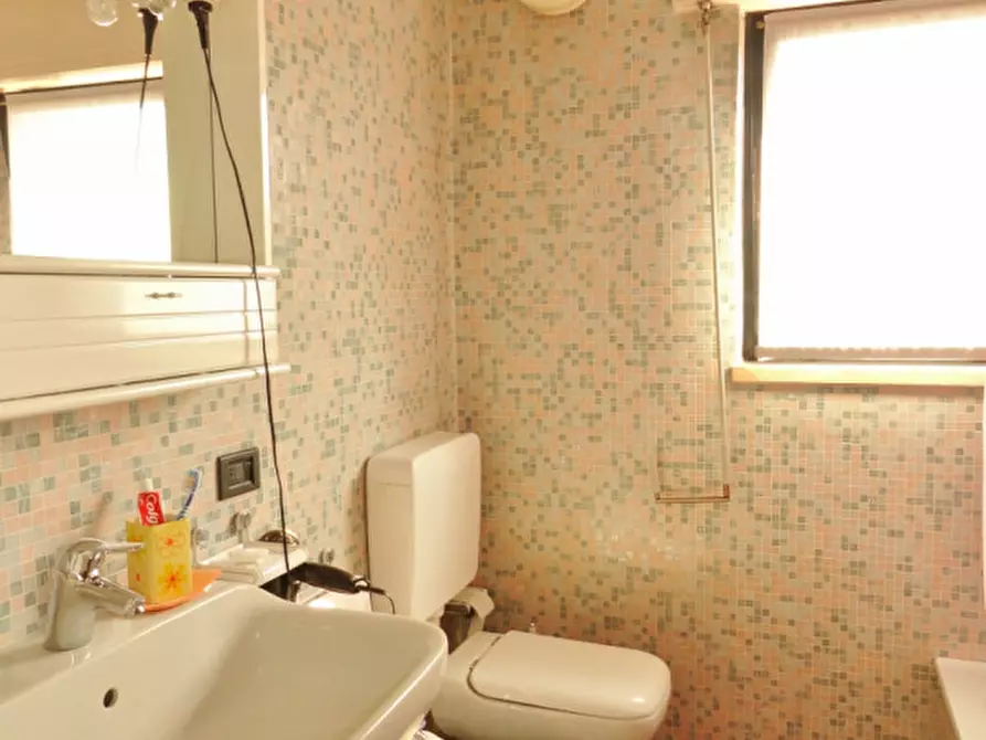 Immagine 21 di Appartamento in vendita  in Viale San Lazzaro a Vicenza