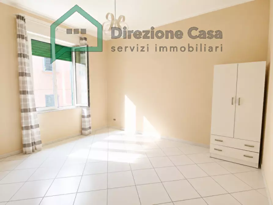 Immagine 3 di Appartamento in vendita  in Calata Capodichino a Napoli